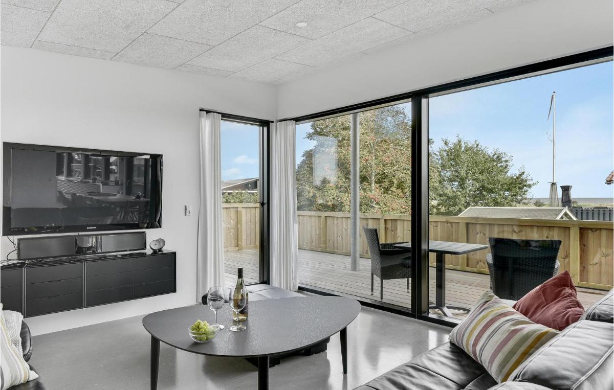3 Bedroom Amazing Home In Juelsminde - Housity