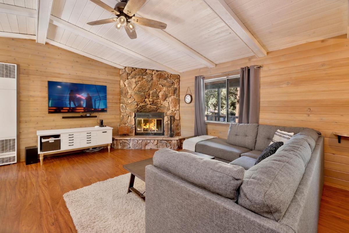 2027-The Outpost cabin - Housity