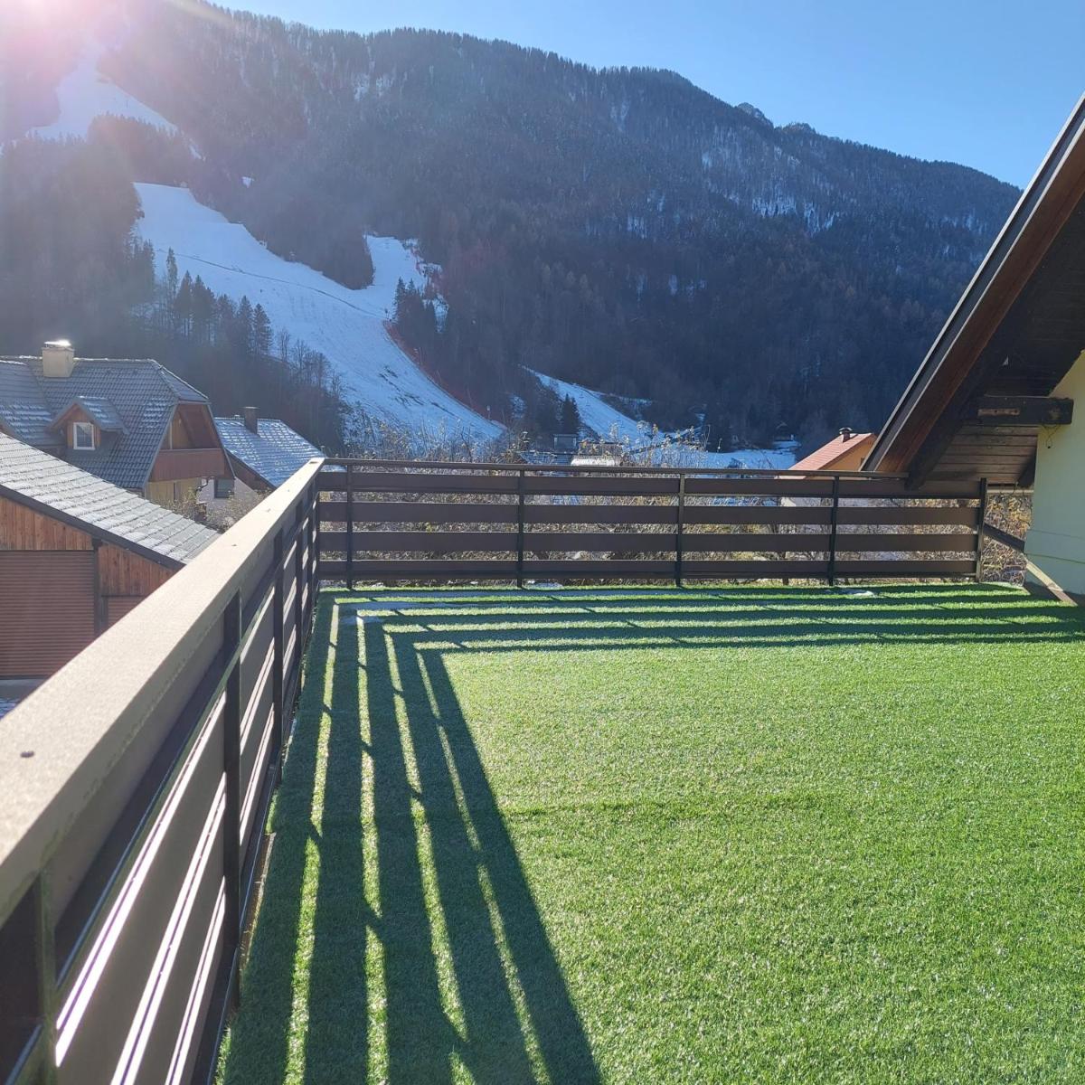 Apartmaji Biseri - Housity