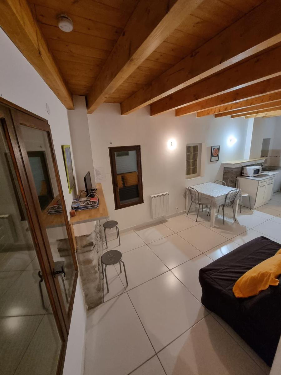 Appartement 4-6 personnes à proximité des stations et grands cols - Housity