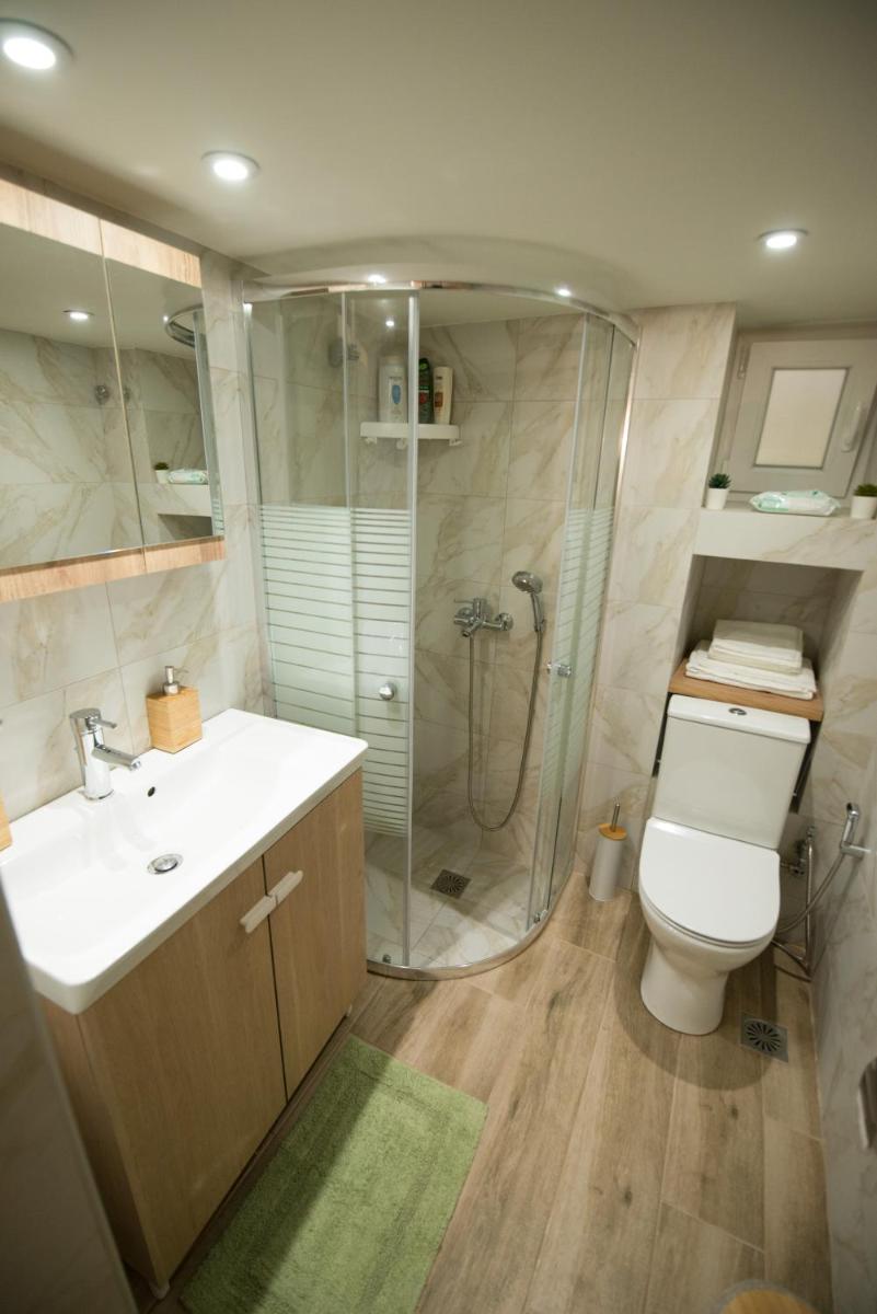 Suitetrails - Two bedroom apartment with hidden garden