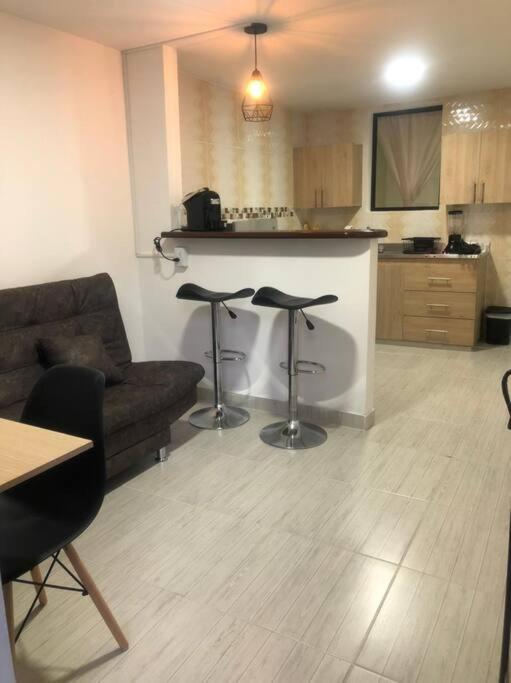 ☆Agradable, cómodo y moderno ●WiFi 200Mb - Housity