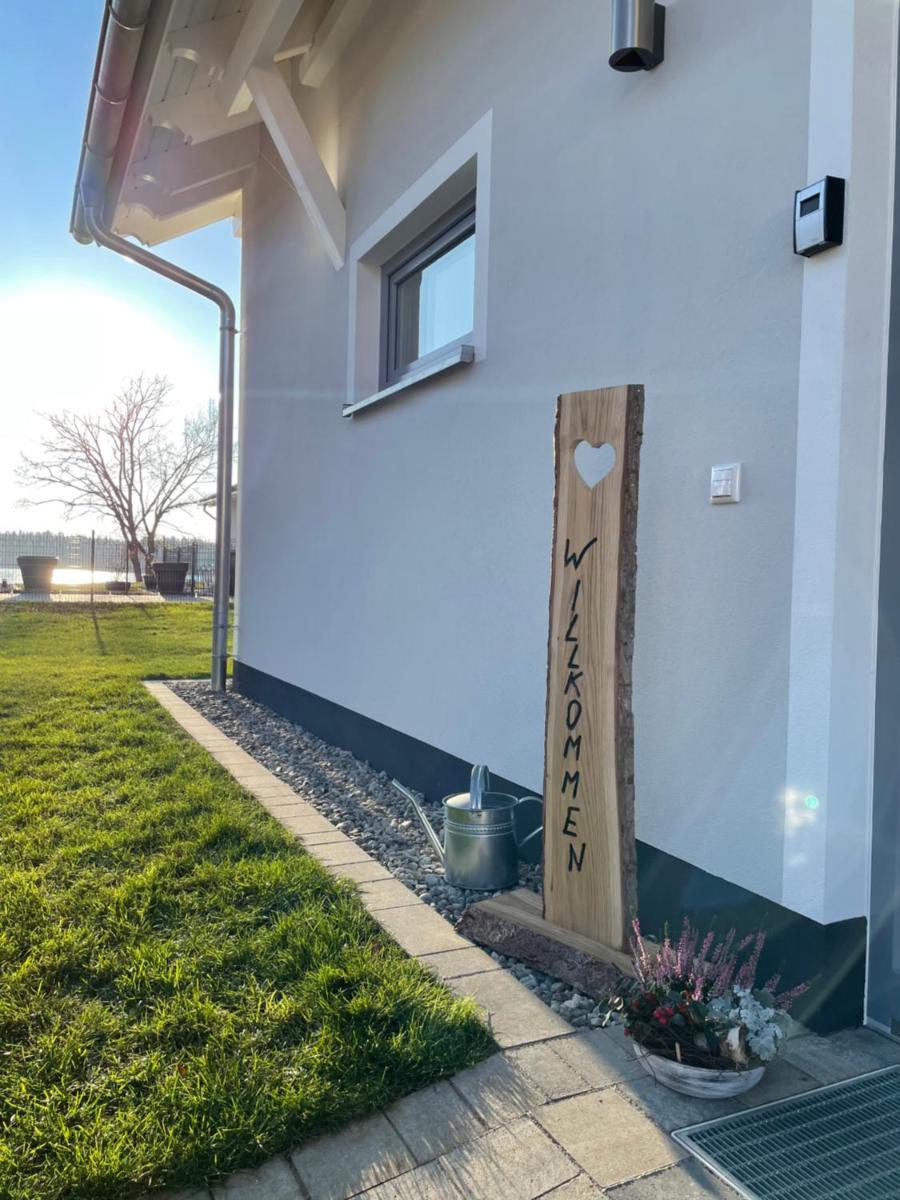 5 Sterne-Ferienhaus Eisvogel am See mit Sauna und Kamin - Housity