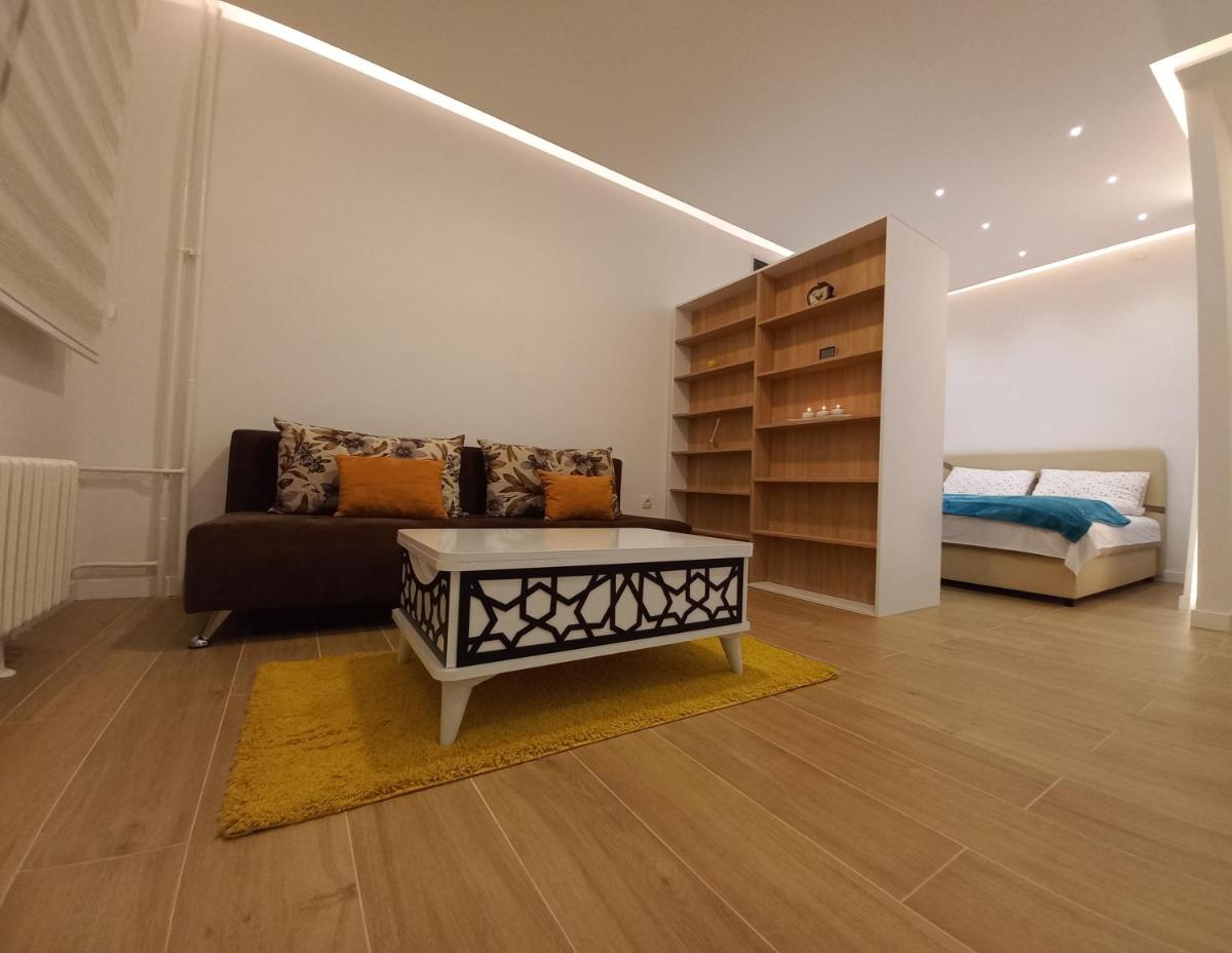 Studio Apartman Bambi - Housity