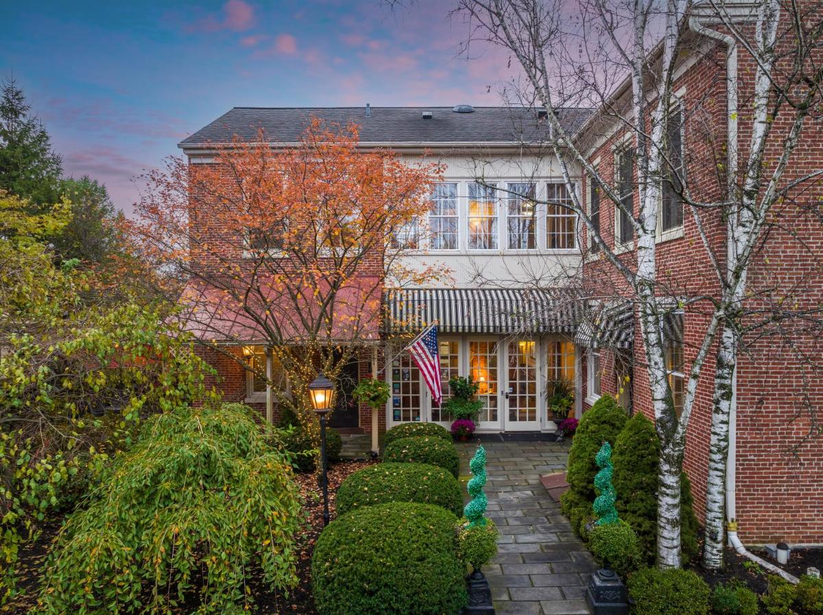 The Londonderry Inn - Housity