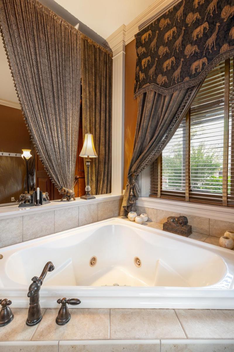 The Londonderry Inn - Housity