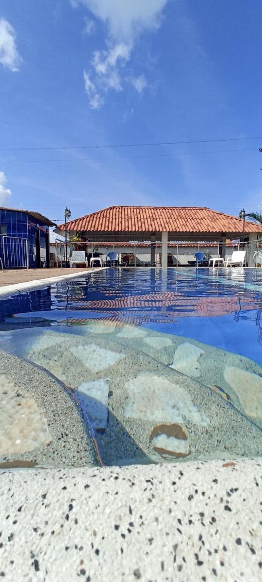 Hotel Royal Casablanca Chinauta - Housity