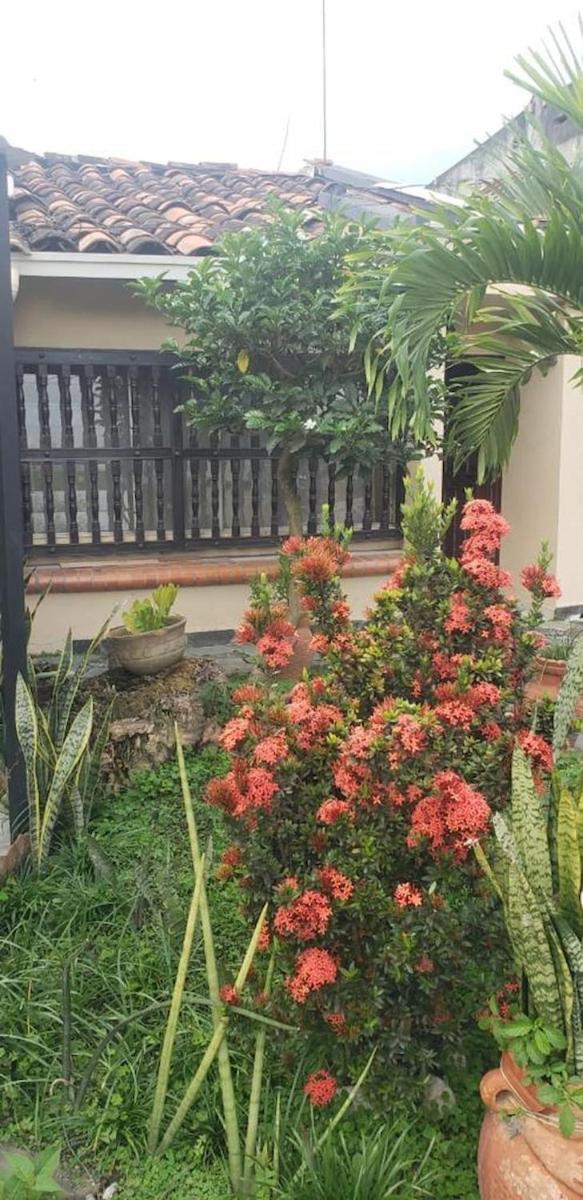 CASA GRANDE PRIVADA - Housity