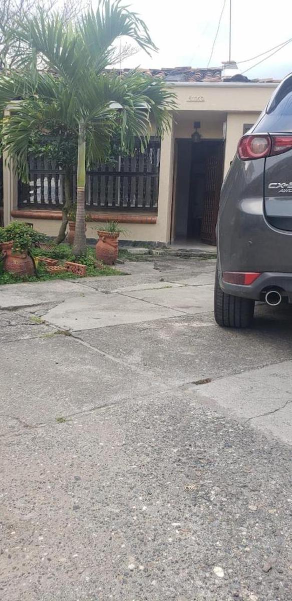 CASA GRANDE PRIVADA - Housity