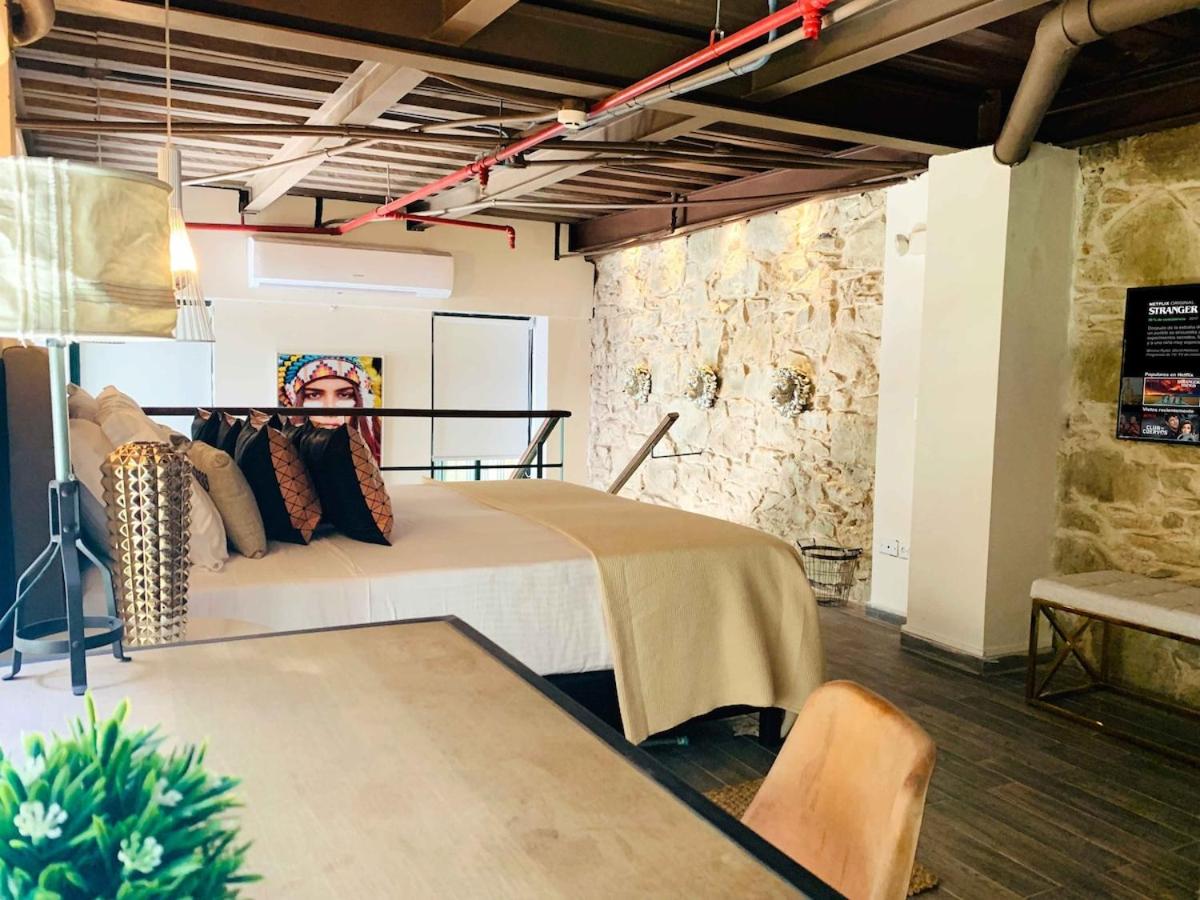 AmazINN Places Casco Viejo Duplex and Pool - Housity