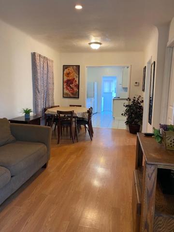 Nice Home in Burbank - Housity