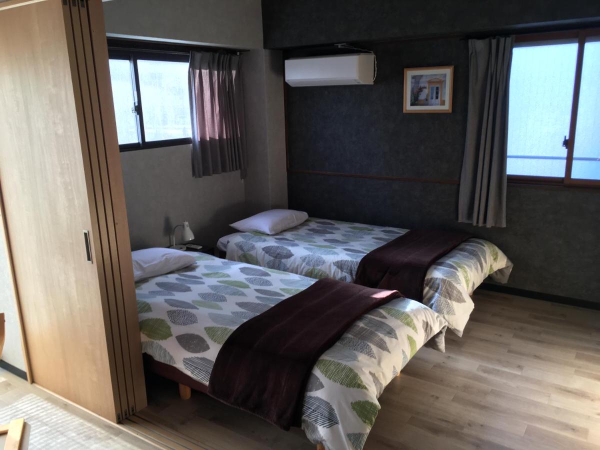 Compass - Housity
