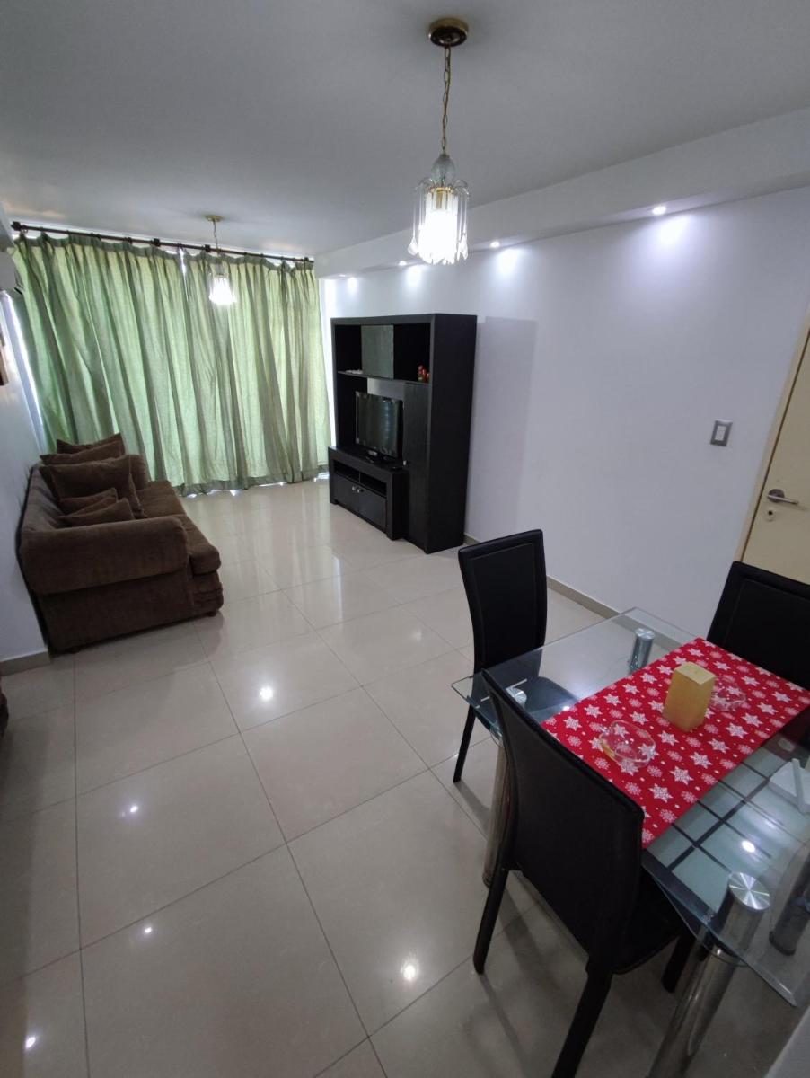 Apartamento frente al Aeropuerto de Maiquetía - Housity