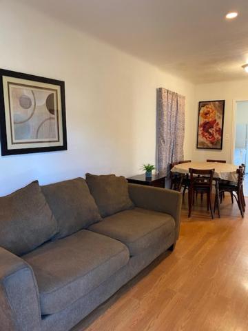 Nice Home in Burbank - Housity