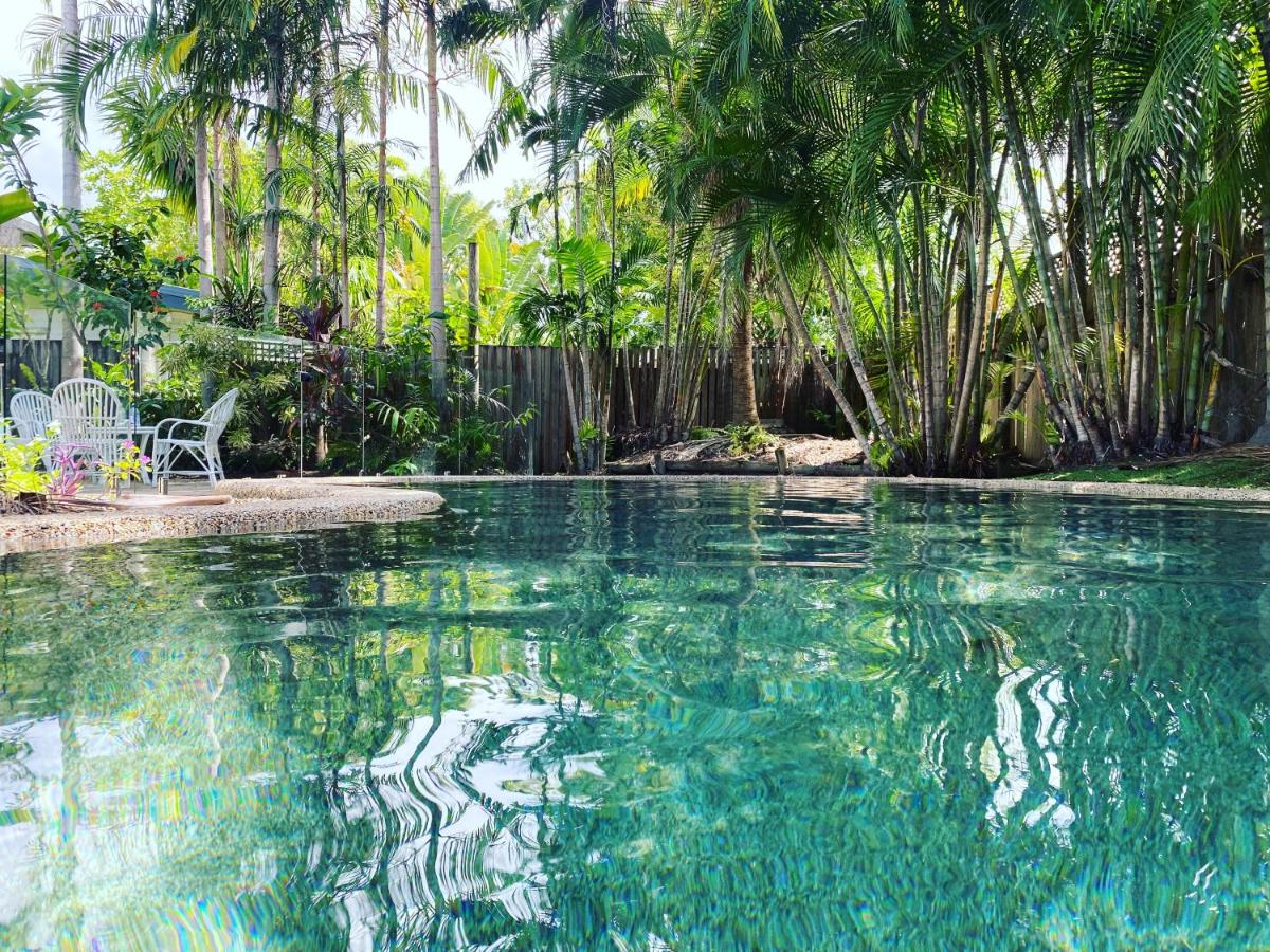 Sandpipers Beach House - Housity
