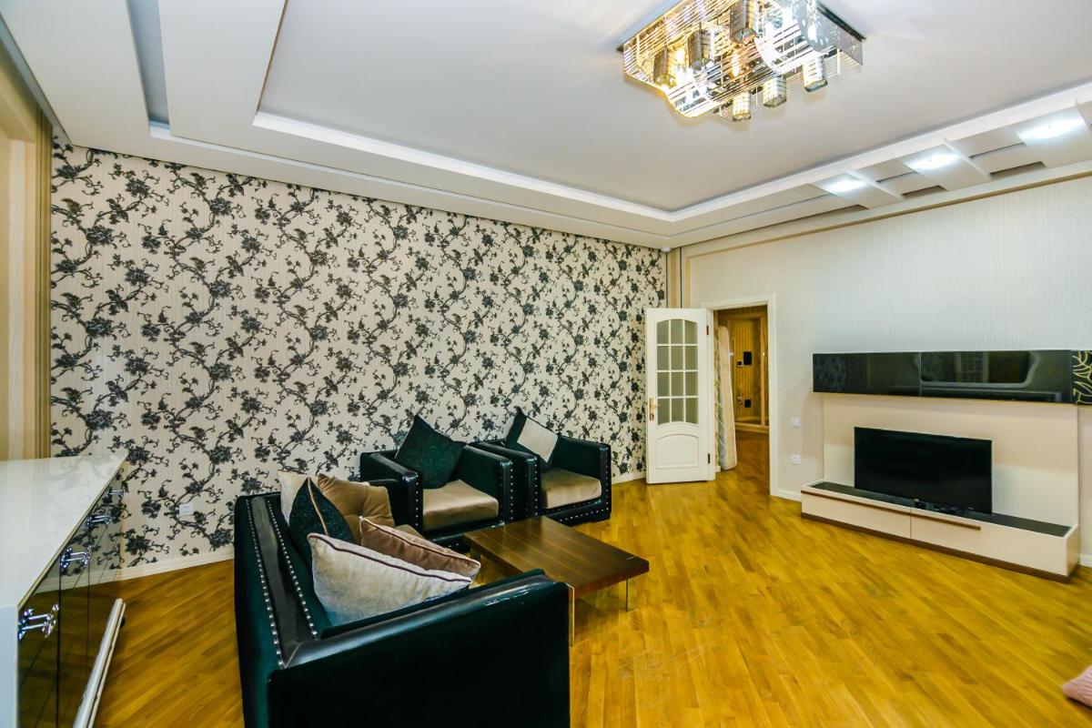 Suitetrails - Luxury House in Nizami Street