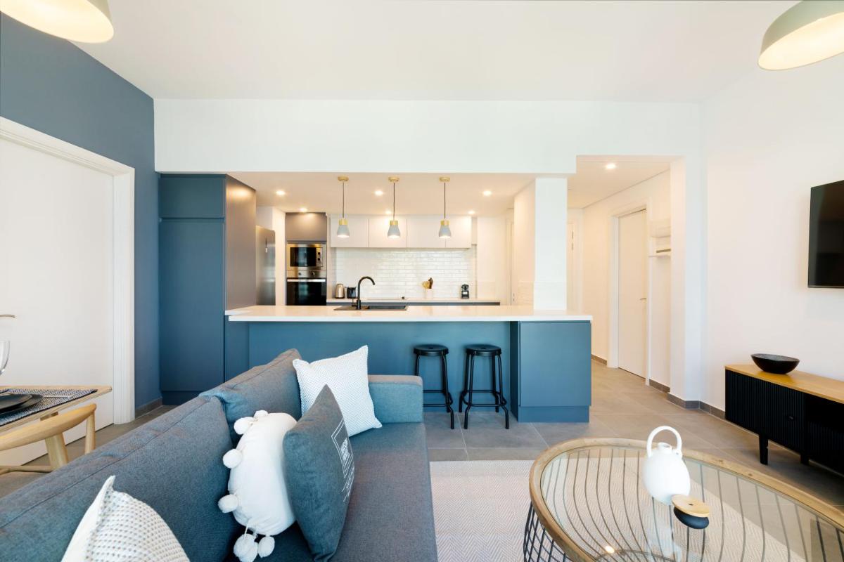 Maison Privee - Balinese Style Apt in the Heart of Downtown Dubai - Housity
