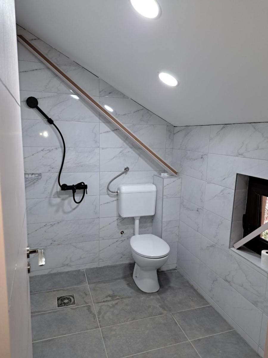 Stari kedar - Housity