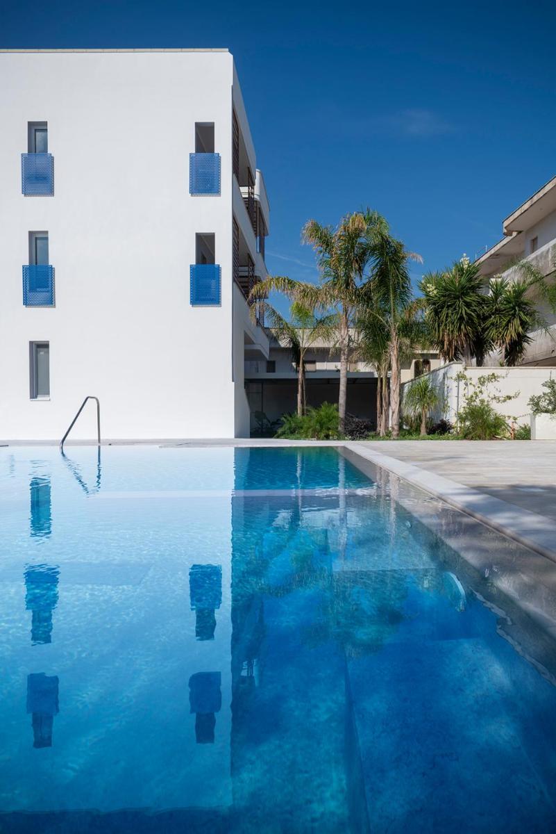 Azzurra Aparthotel - Housity