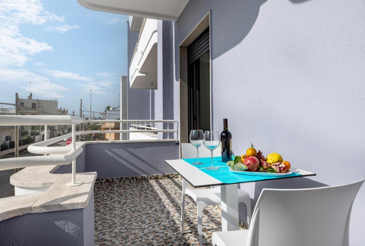 Azzurra Aparthotel - Housity