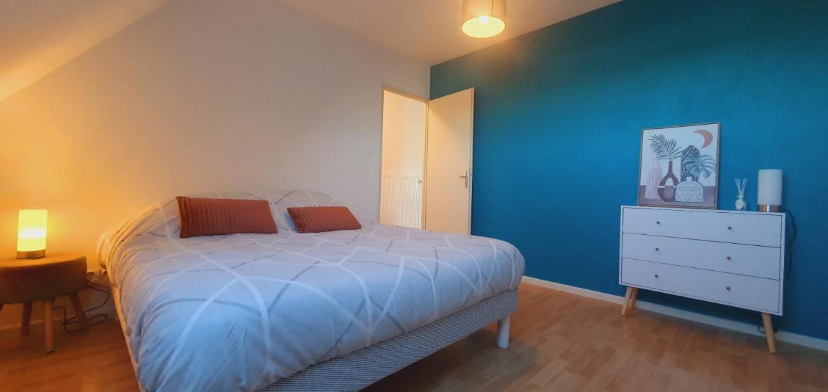 le ptit appart en couleurs - Housity