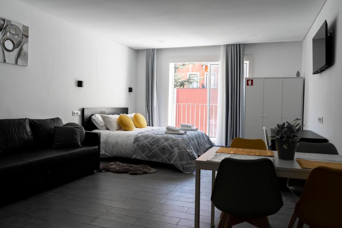 Suitetrails - Almada Downtown 303