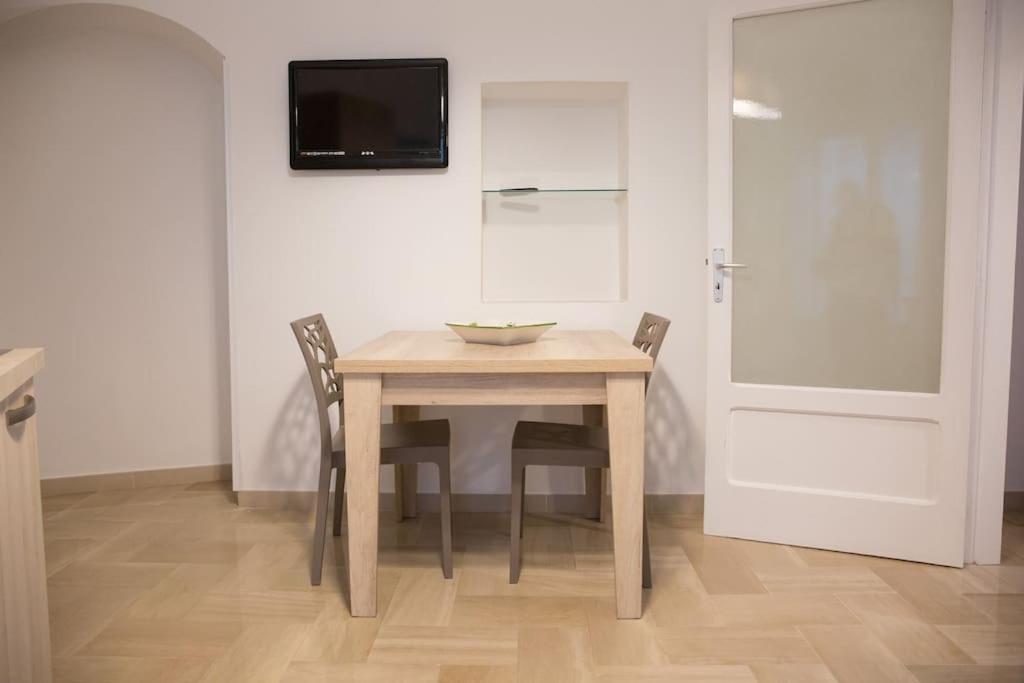 Oikos, holiday home in Ceglie Messapica... - Housity