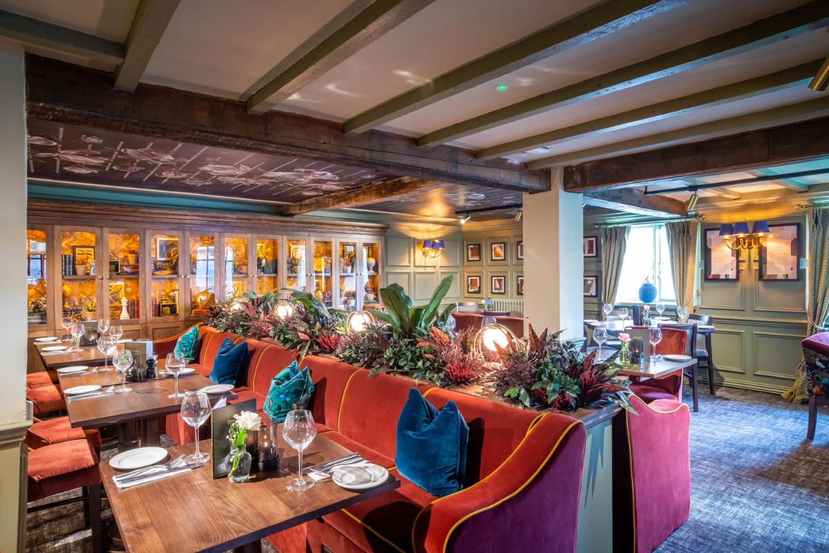 The King's Arms by Innkeeper's Collection - Housity