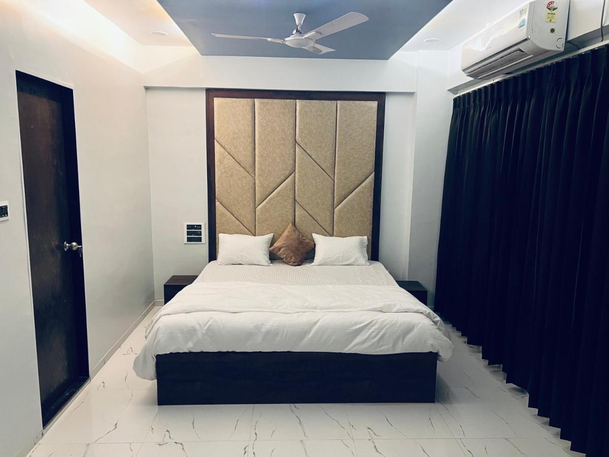 Hotel New City Light - Housity