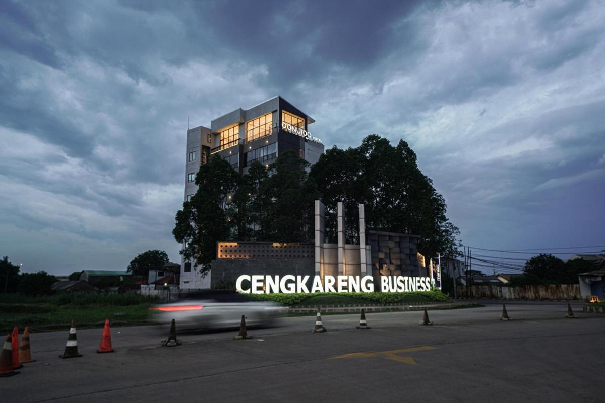 Conjioo Hotel Jakarta Managed by MHM - Housity