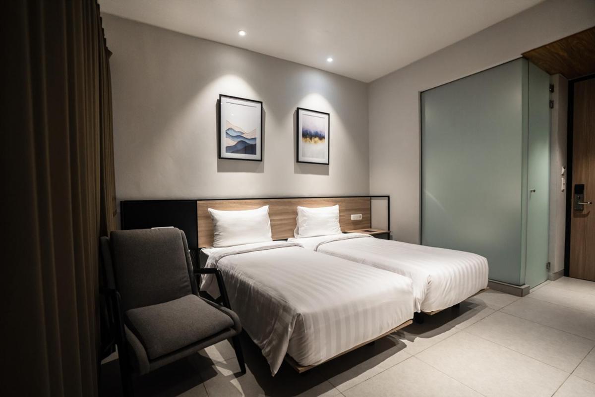 Conjioo Hotel Jakarta Managed by MHM - Housity