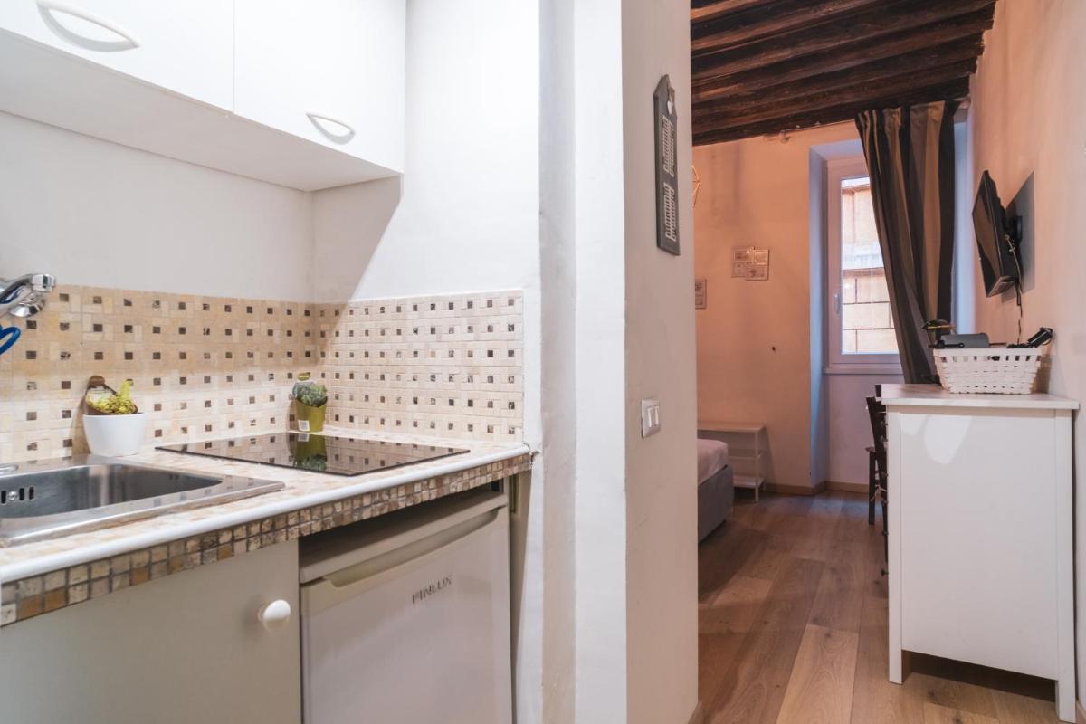 Heart of Rome Apartment - Housity