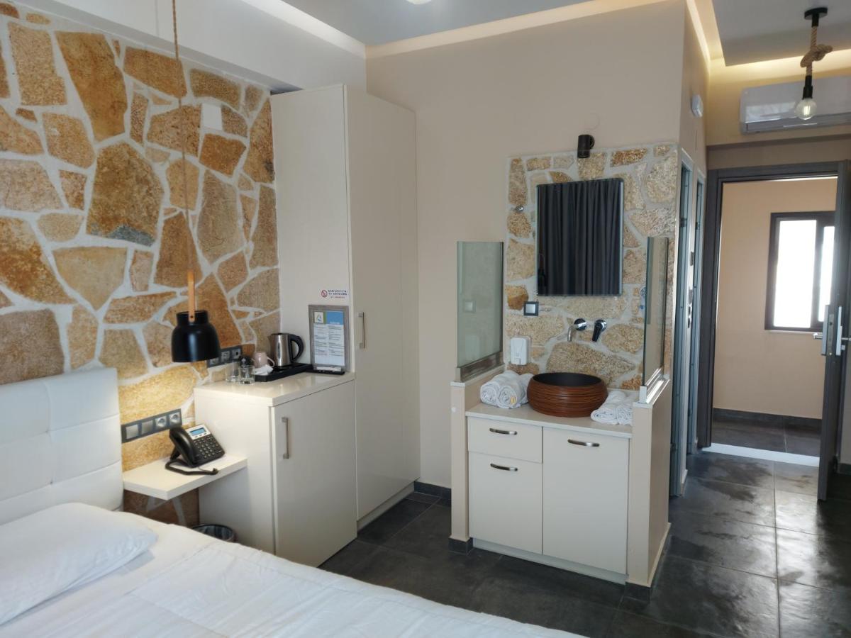 The Santo George Beach Resort - Housity