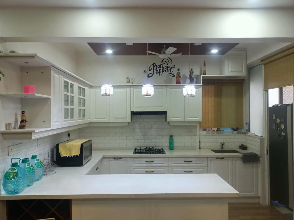 Royal Suites - 3 BHK - Housity
