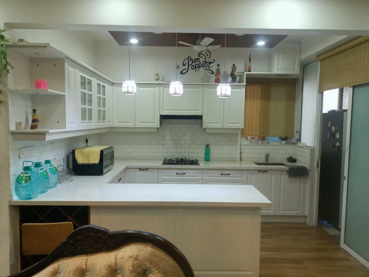 Royal Suites - 3 BHK - Housity
