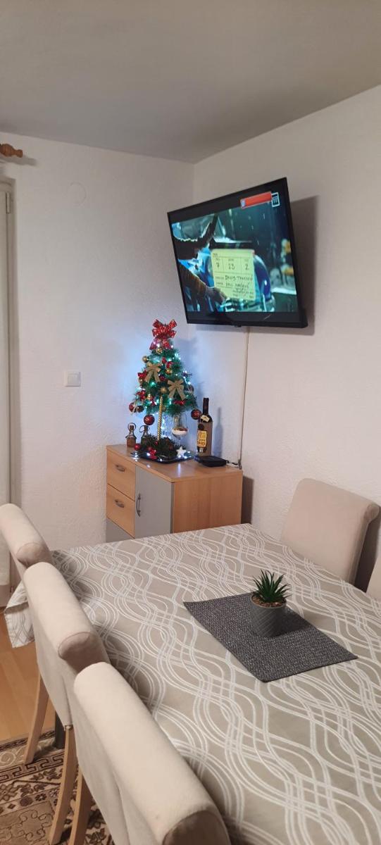 Vikendica Jovanovic - Housity