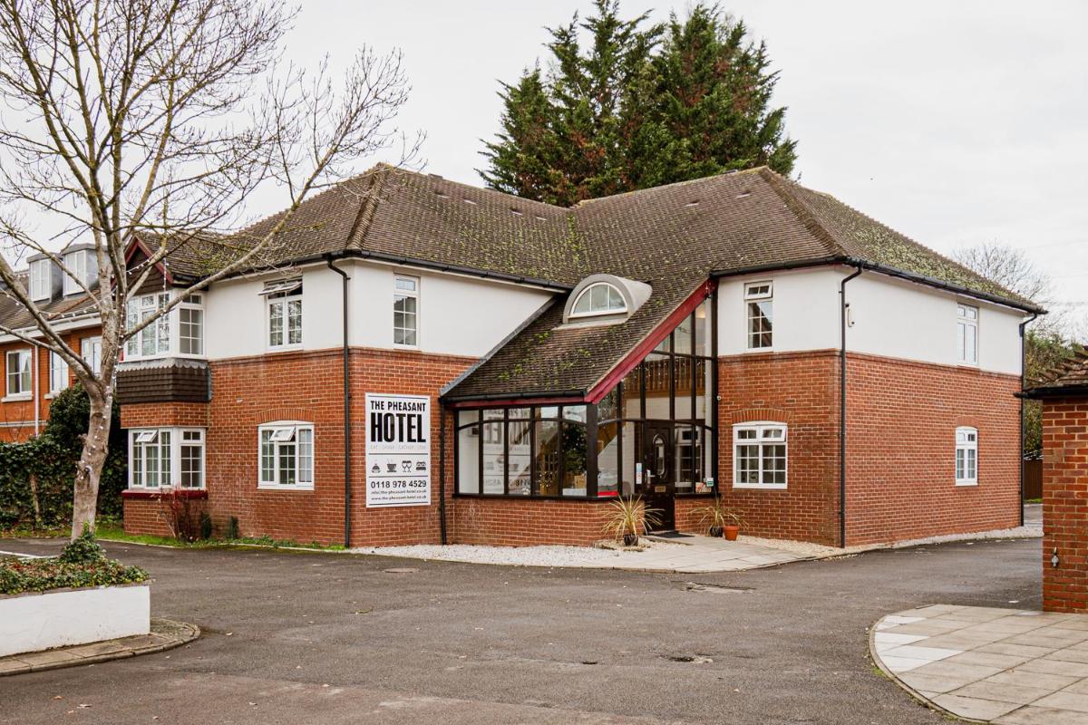 The Pheasant Hotel - Housity
