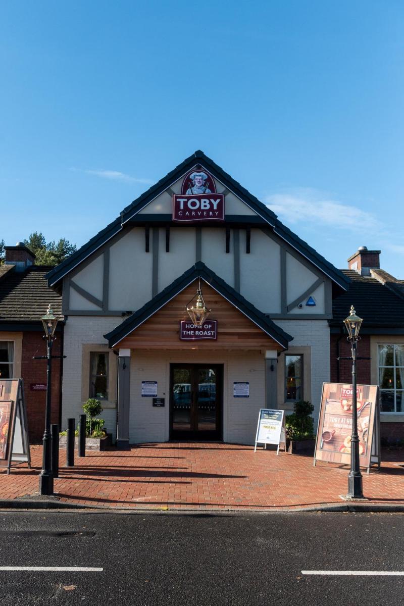 Toby Carvery Strathclyde, M74 J6 by Innkeeper's Collection - Housity