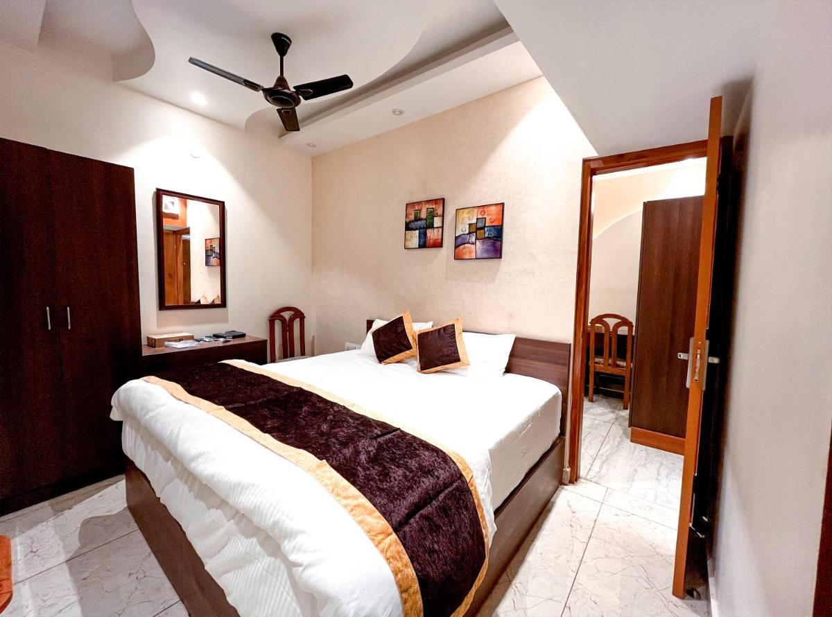 Hotel Joylife- Chottu Ram Chowk Rohtak Haryana - Housity