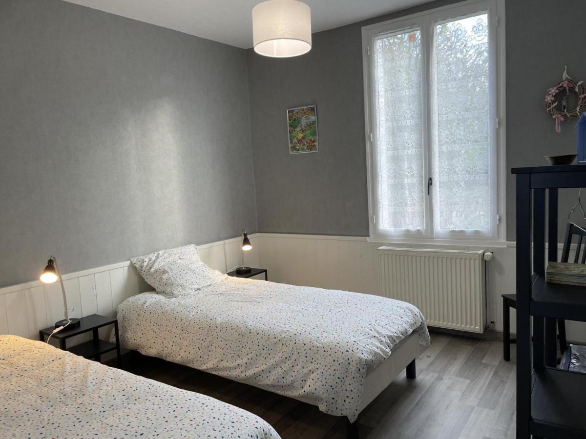 Maison de ferme rénovée avec terrasse, jardin et équipements modernes à Taxat-Senat - FR-1-489-363 - Housity