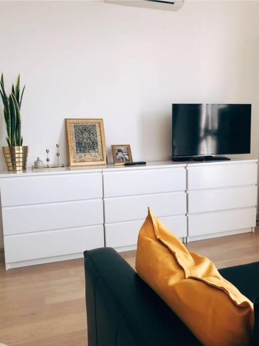 Holiday home /Hurstville/close to station/airport - Housity