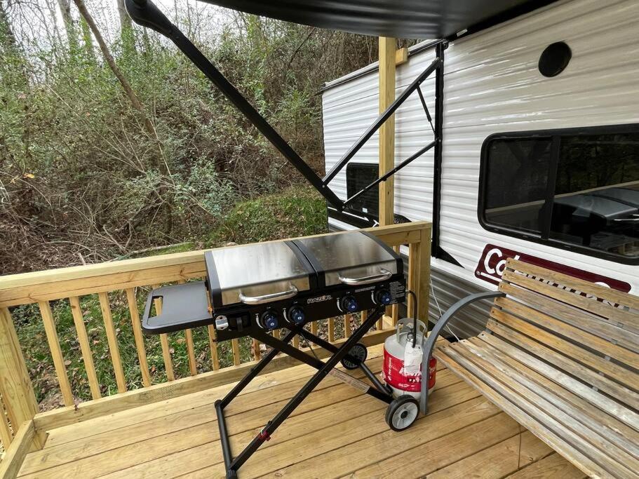 Suitetrails - Daffodil Dream Camper