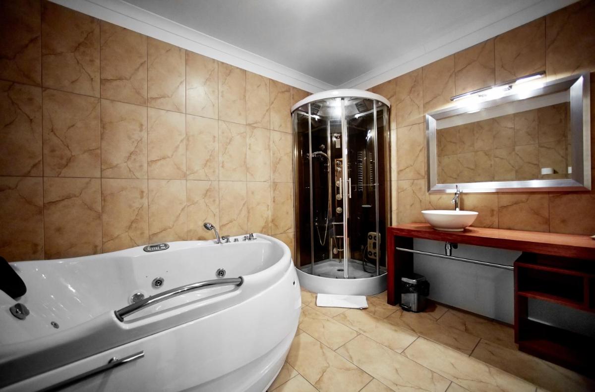 Amazonka - Housity