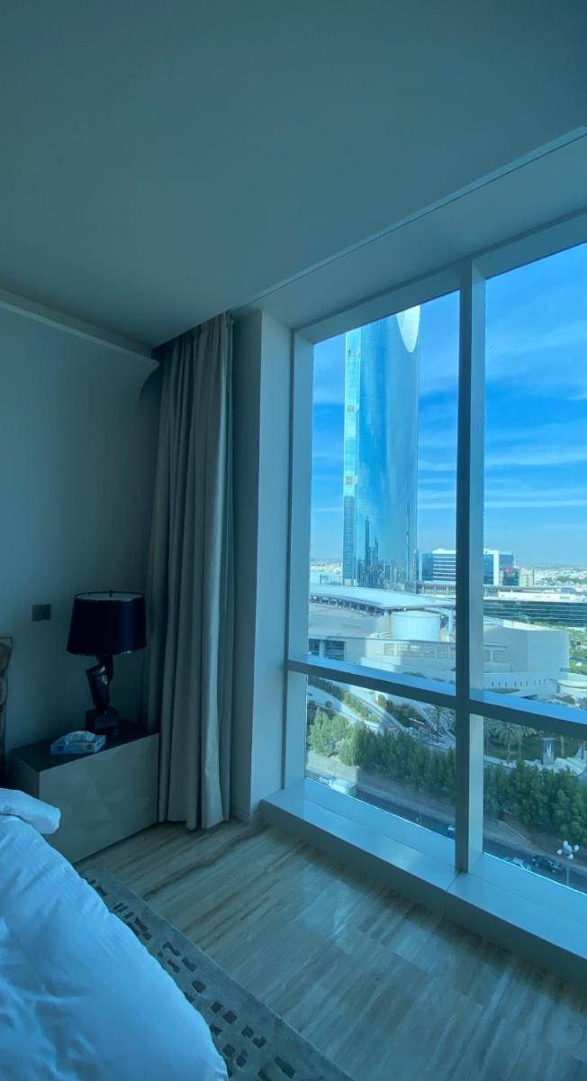 DAMAC FENDI Furnished 2-Bedroom Apartment - Hizvo