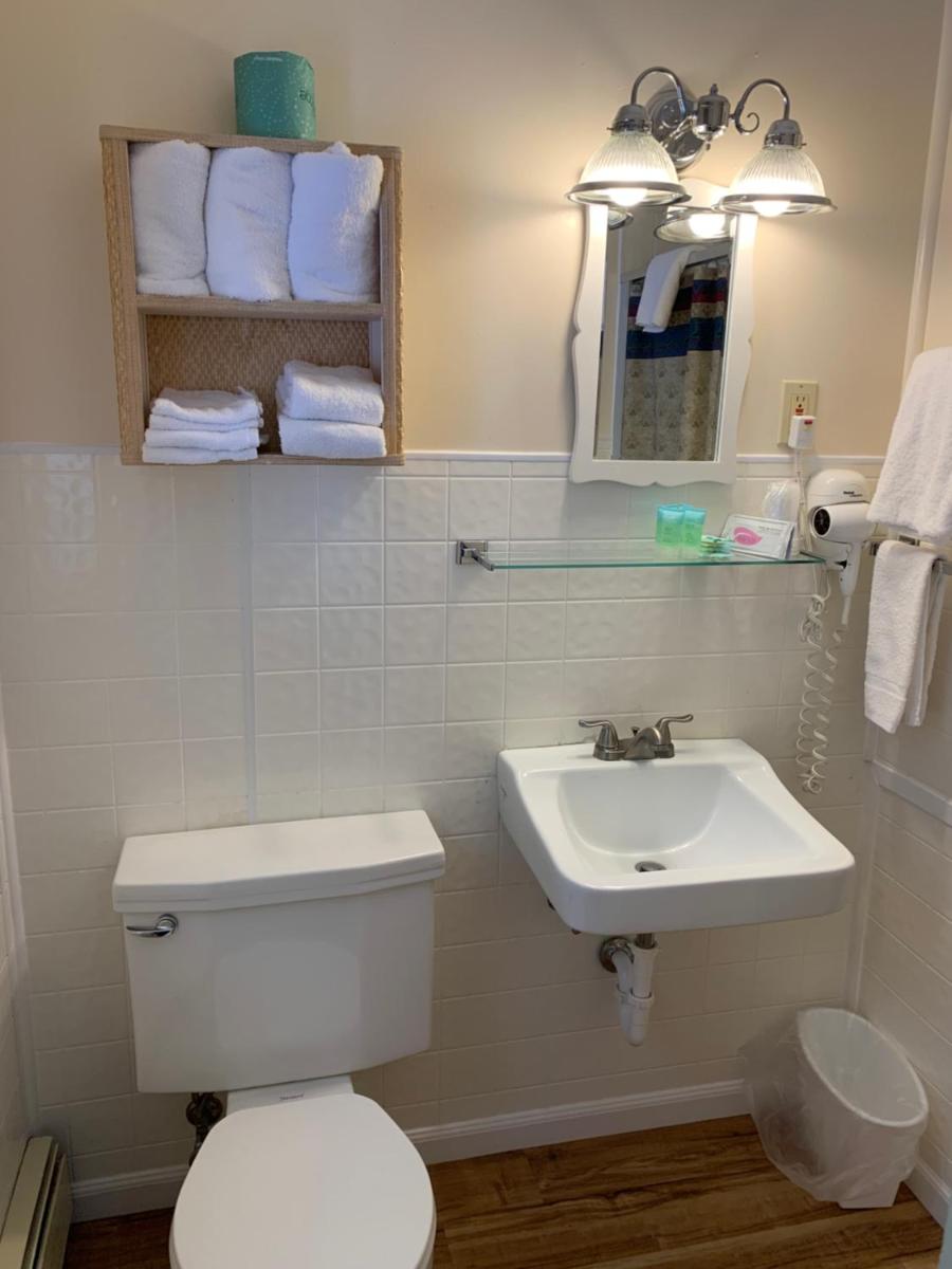 carrollmotel and cottages - Housity