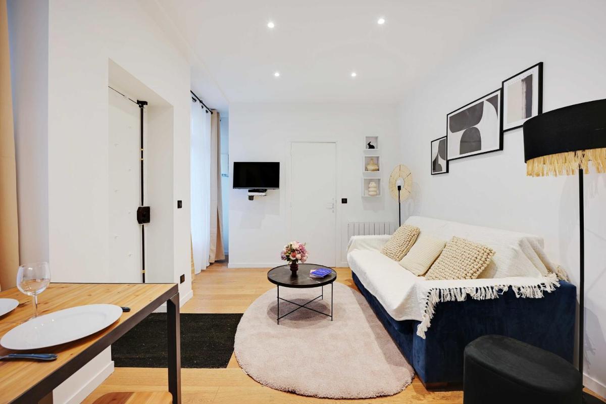 Lovely apartment in the heart of the grand boulevards - Housity