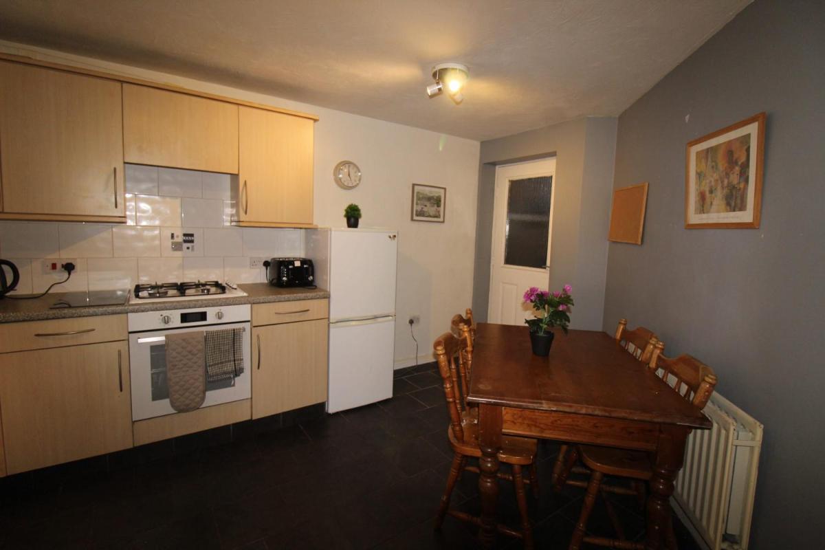 Stirling House - Housity