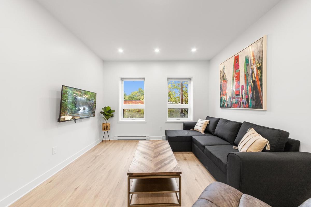 Stonewall Suites - Housity