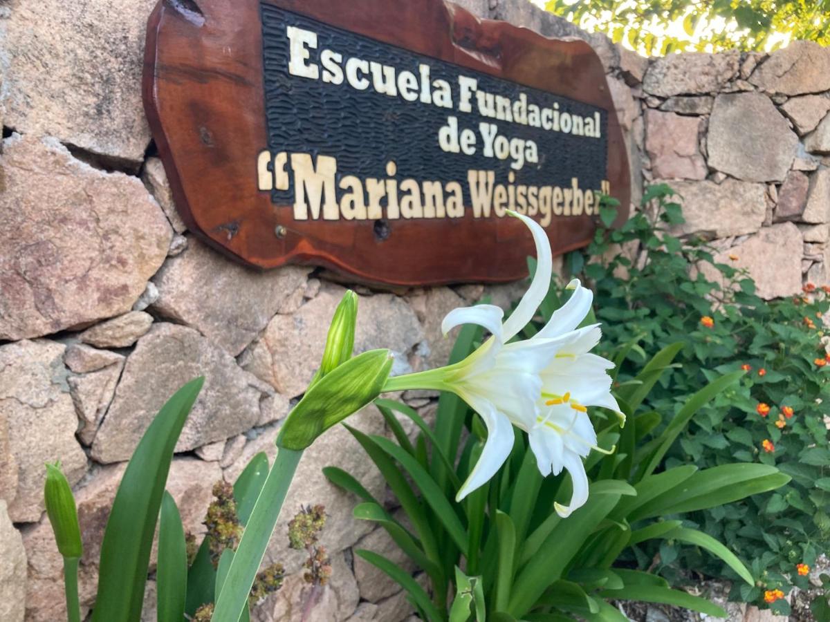 Ashram Asociación Argentina de Yoga - Housity