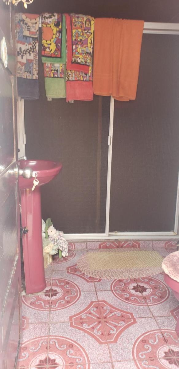 Mendoza’s GUEST HOUSE - Hizvo